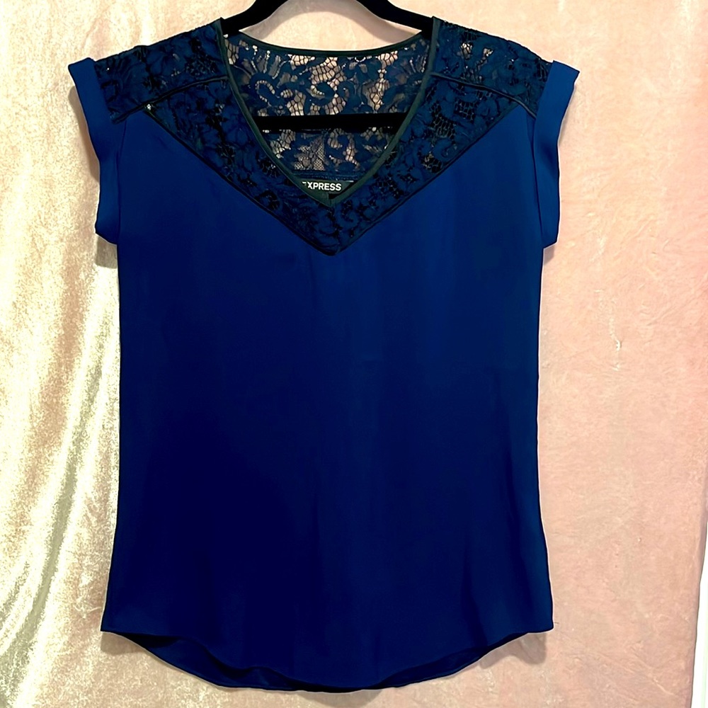 Express Lace Detailed Blouse
